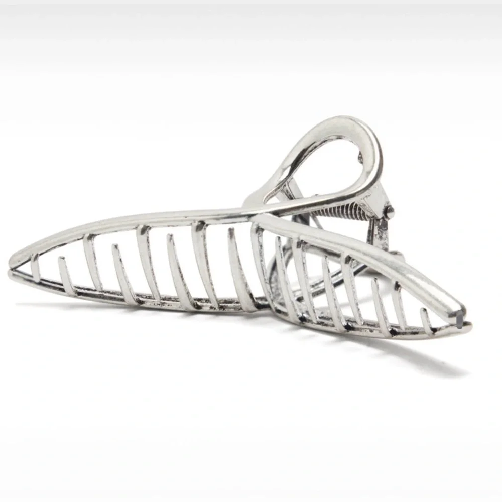 Silver Swirl Large Hair Claw Clip French Alloy Metal Jaw Accessory New NIP